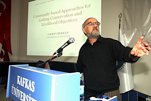 Dr. Fikret Berkes